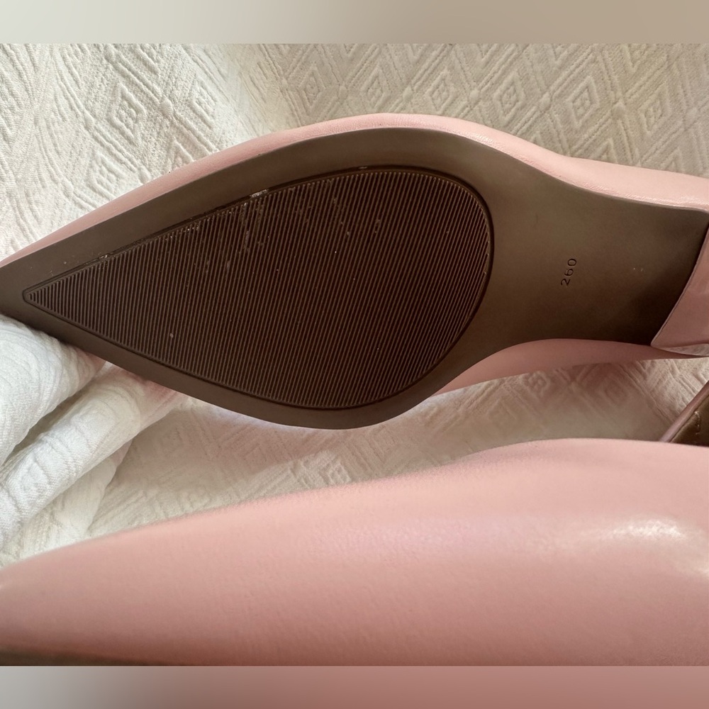 Chic Pink Heels - Picture 13 of 16